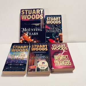 Bundle of‎ Stuart Woods books. Five books. Used.